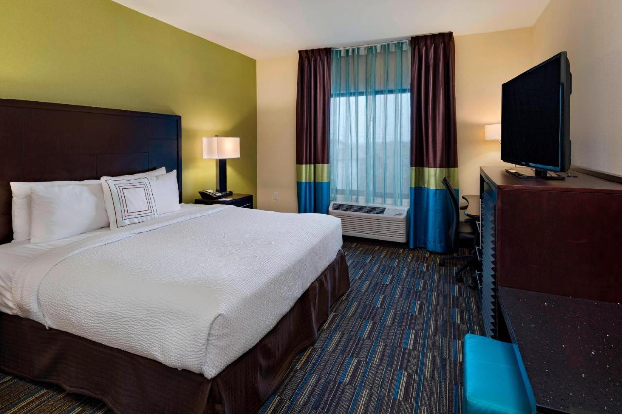 Fairfield Inn And Suites By Marriott Austin Northwest/Research Blvd Екстериор снимка