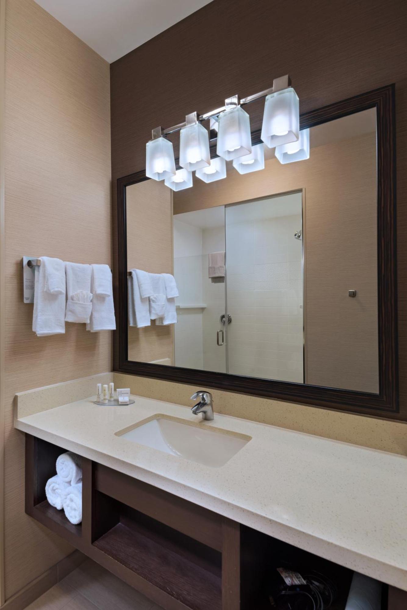 Fairfield Inn And Suites By Marriott Austin Northwest/Research Blvd Екстериор снимка