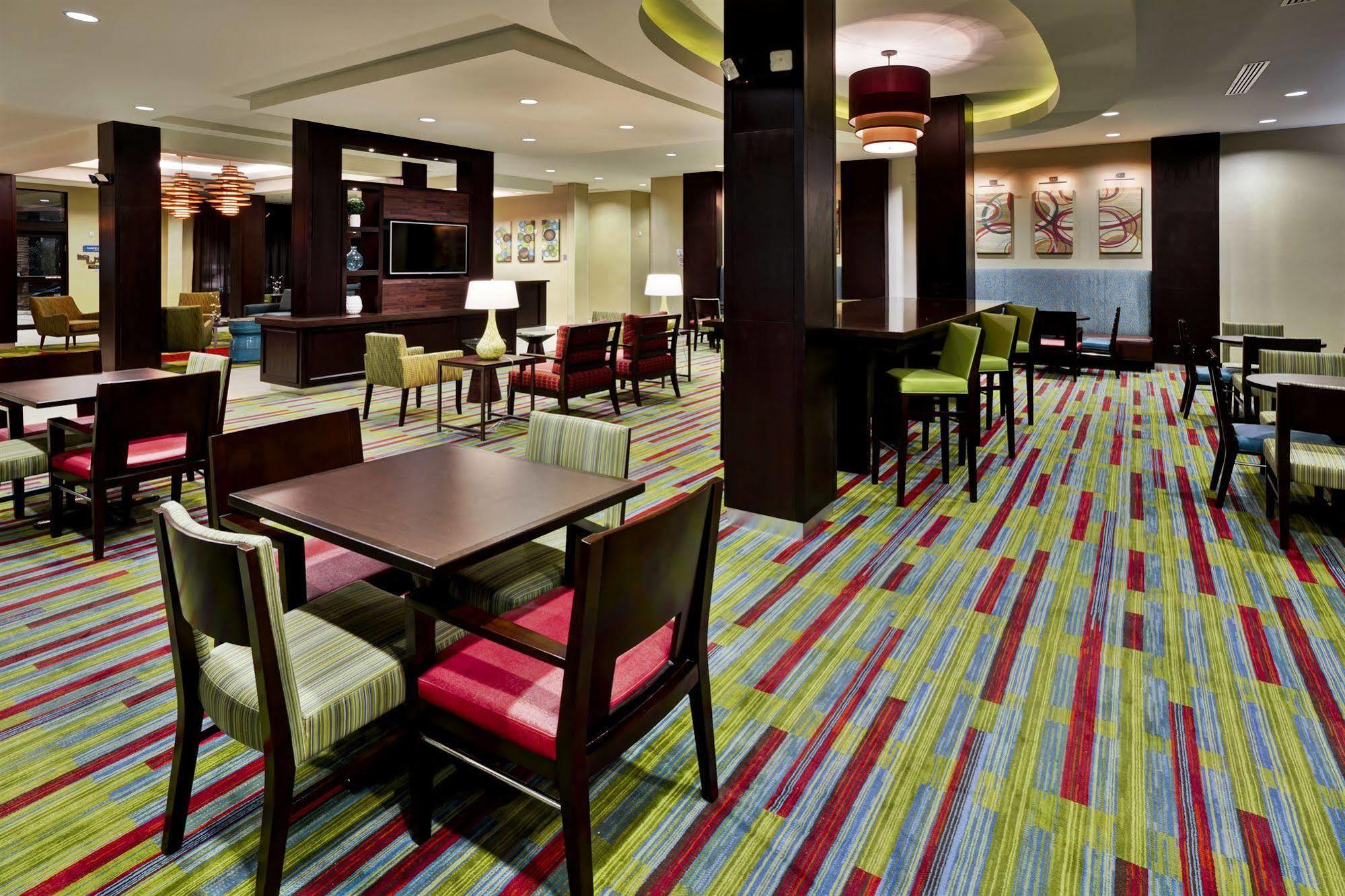 Fairfield Inn And Suites By Marriott Austin Northwest/Research Blvd Екстериор снимка